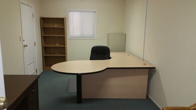 3838-3856 Raymert Dr, Las Vegas, NV à vendre Photo intérieure– Image 1 sur 5