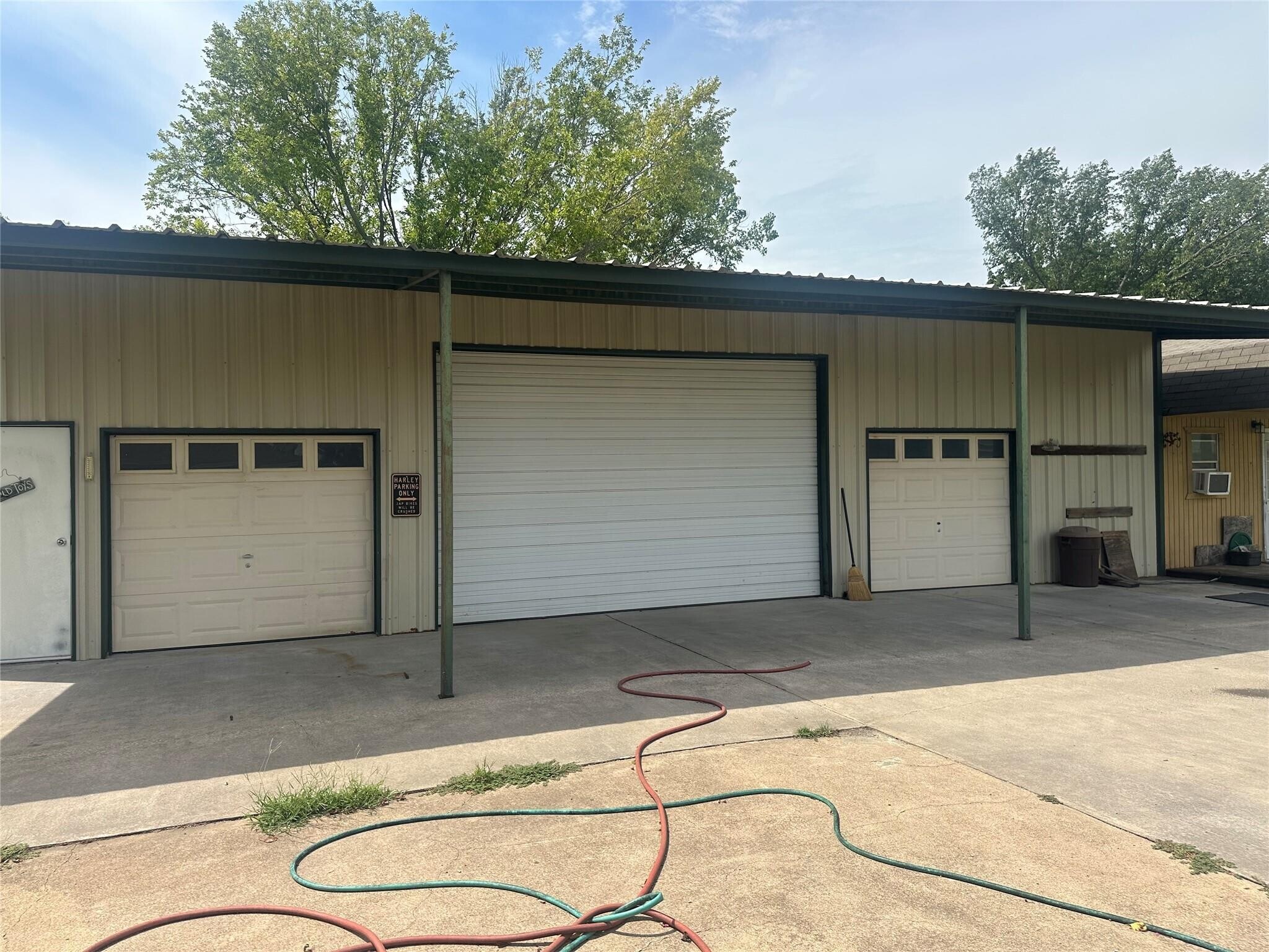 12869 FM 1385, Pilot Point, TX à louer Photo principale– Image 1 sur 18