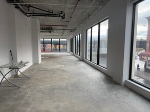 1587 Broadway, Brooklyn, NY à louer Photo intérieure– Image 1 sur 19