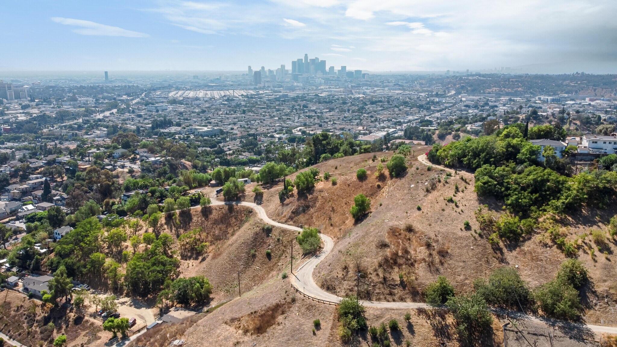 2600 Paradise dr, Los Angeles, CA à vendre Photo principale– Image 1 sur 13