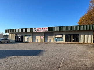 Plus de détails pour 1321 Cedar Lane Rd, Greenville, SC - Local d'activités à louer