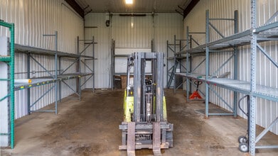 7840 Leqve Dr SW, Rochester, MN à louer Photo intérieure– Image 2 sur 4