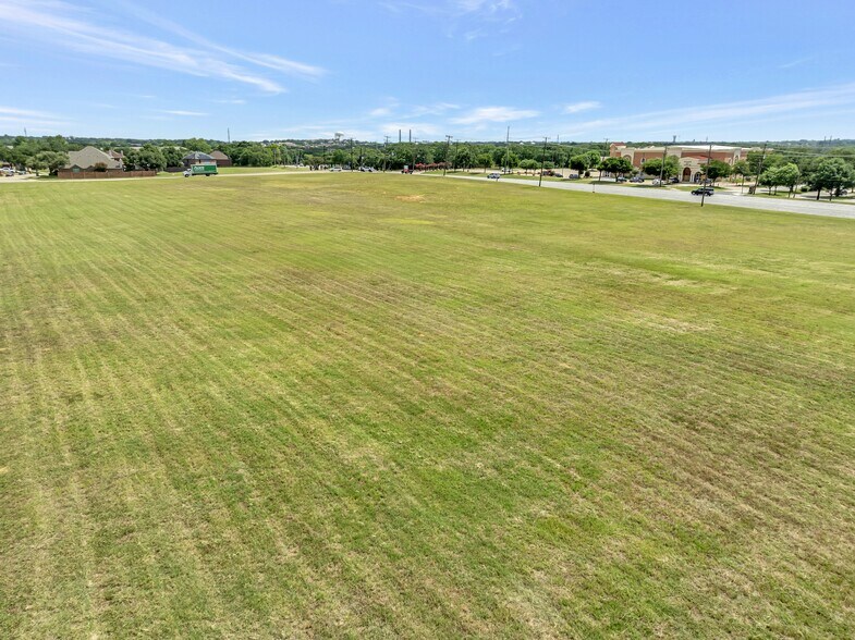 7821 Davis Blvd, North Richland Hills, TX à vendre - Photo de l’immeuble – Image 2 sur 19