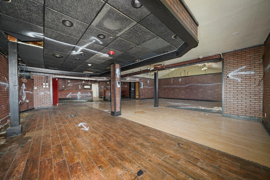 6300 Ogden Ave, Berwyn, IL à vendre - Photo de l’immeuble – Image 3 sur 17