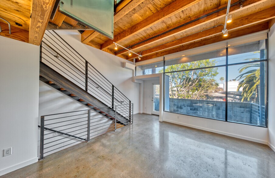 1113 Electric Ave, Venice, CA à vendre - Photo intérieure – Image 3 sur 26