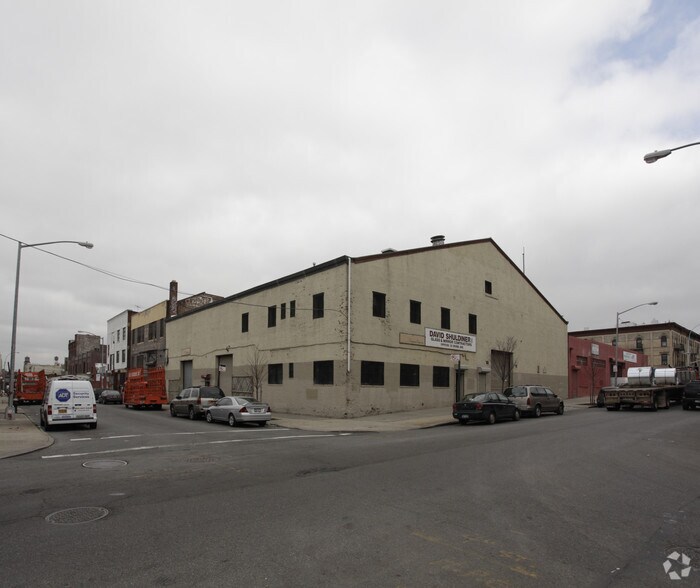 35 Irving Ave, Brooklyn, NY à louer - Photo principale – Image 3 sur 4