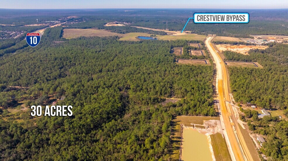 4869 Retta Ln, Crestview, FL à vendre - Photo de l’immeuble – Image 2 sur 24