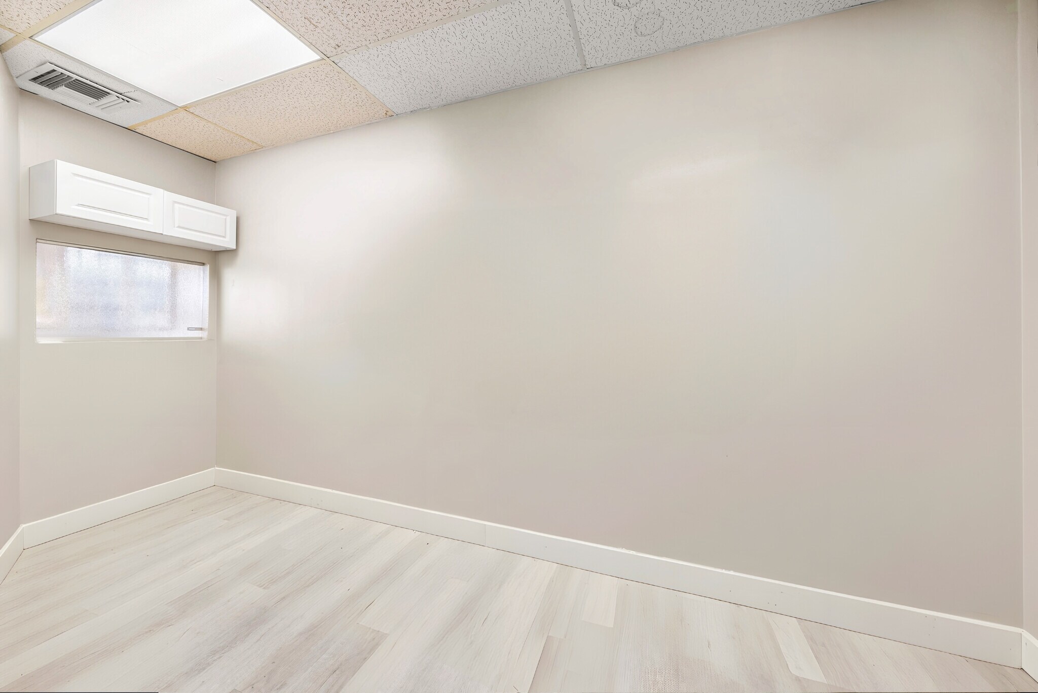 5341 W Atlantic Ave, Delray Beach, FL à louer Photo intérieure– Image 1 sur 5