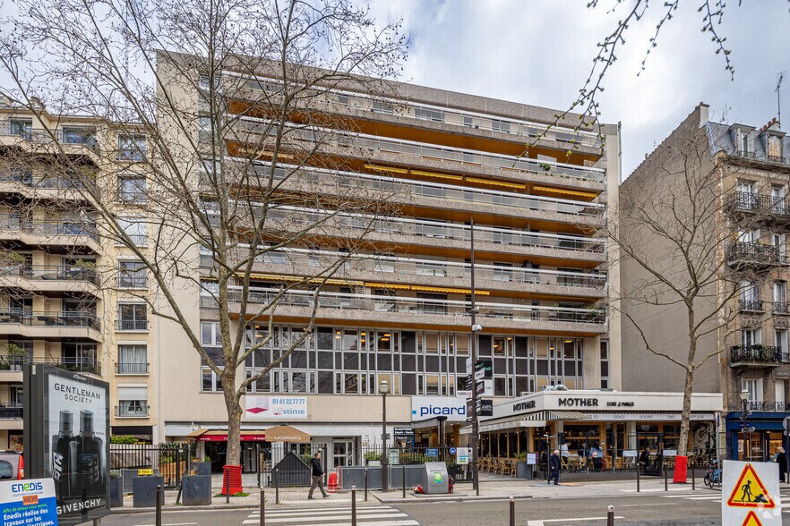 Local commercial dans Boulogne-Billancourt à louer - Photo de l’immeuble – Image 2 sur 2