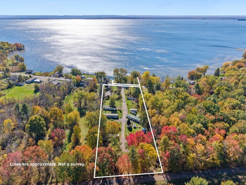 1298-1302 New York 49, Constantia, NY à vendre - Photo de l’immeuble – Image 3 sur 14