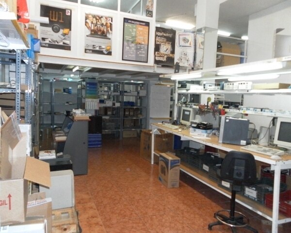 Local commercial dans Córdoba, Córdoba à louer - Photo de l’immeuble – Image 1 sur 6