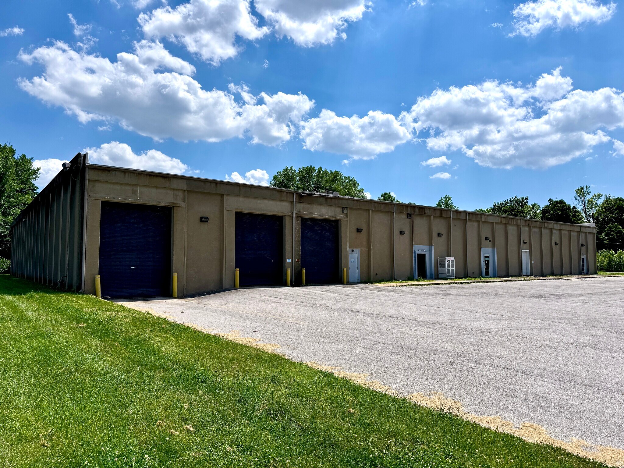 2800 Warehouse Rd, Owensboro, KY à louer Photo de l’immeuble– Image 1 sur 7