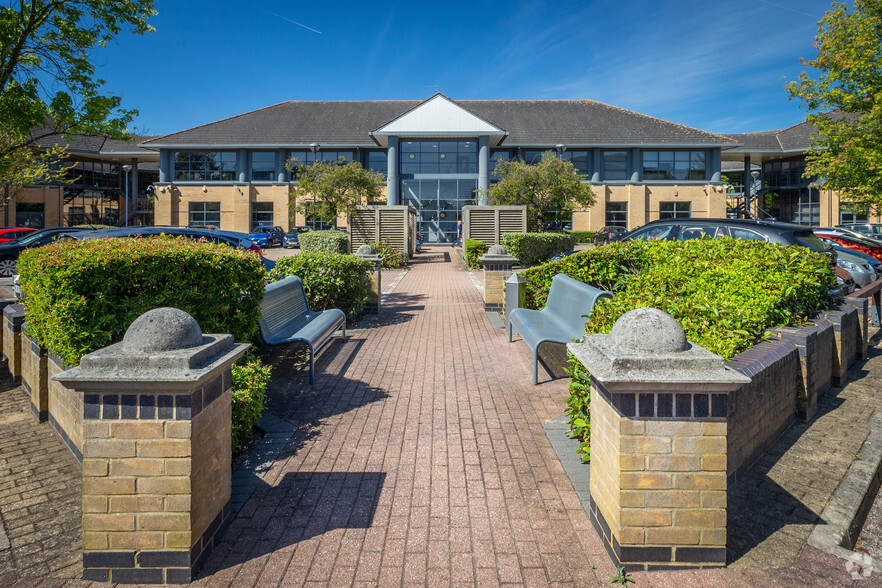 Hyde Way, Welwyn Garden City à louer - Photo principale – Image 1 sur 19
