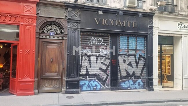 Plus de détails pour Local commercial à louer
