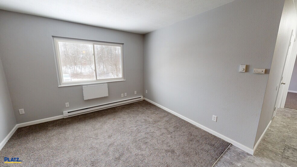 1000 Liberty Blvd, Cortland, OH à vendre - Photo de l’immeuble – Image 2 sur 14