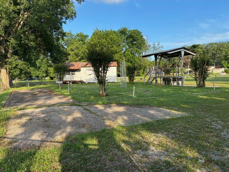 603 W Lafayette St, Bolivar, TN à vendre - Photo de l’immeuble – Image 2 sur 4