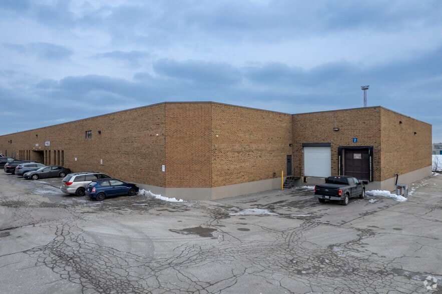 9020 Keele St, Concord, ON à louer - Photo principale – Image 1 sur 5