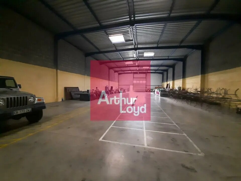 Local d'activités dans Clermont-Ferrand à vendre Photo de l’immeuble– Image 1 sur 7