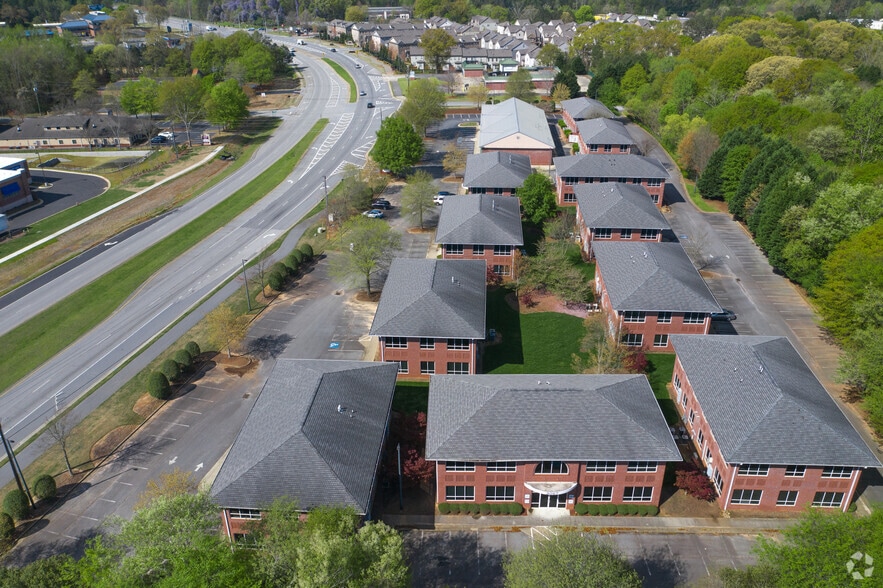 3065 Peachtree Industrial Blvd, Duluth, GA à vendre - Photo de l’immeuble – Image 2 sur 6