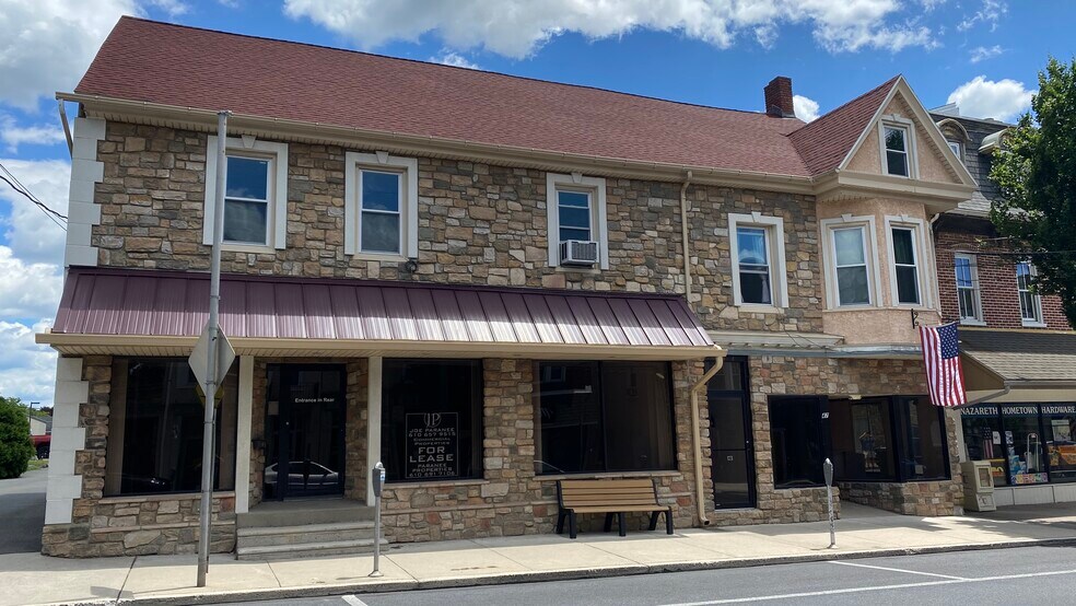 39 S Main St, Nazareth, PA à louer - Photo de l’immeuble – Image 3 sur 31