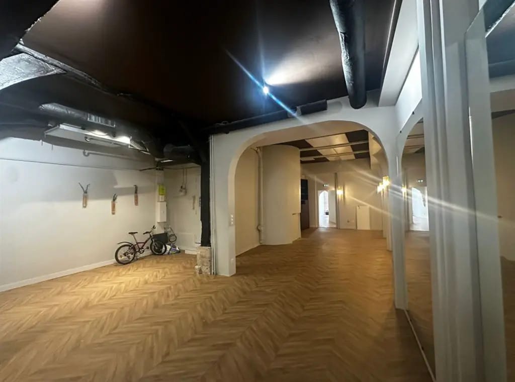 40 Rue Croix Des Petits Champs, Paris à vendre Photo intérieure– Image 1 sur 8