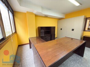 Bureau dans Vigo, Pontevedra à louer Photo intérieure– Image 1 sur 10