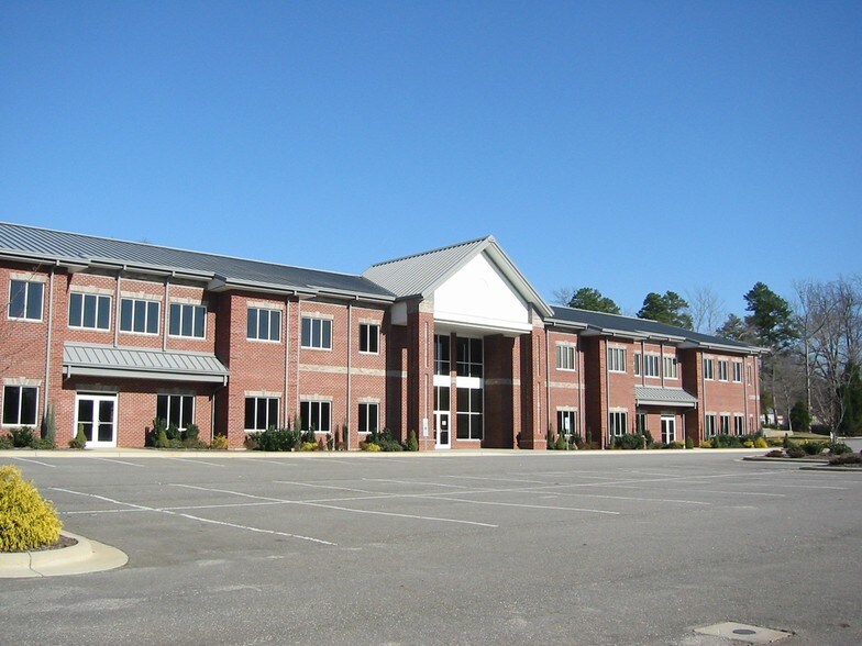 1610 E Marion St, Shelby, NC à louer - Photo principale – Image 1 sur 3