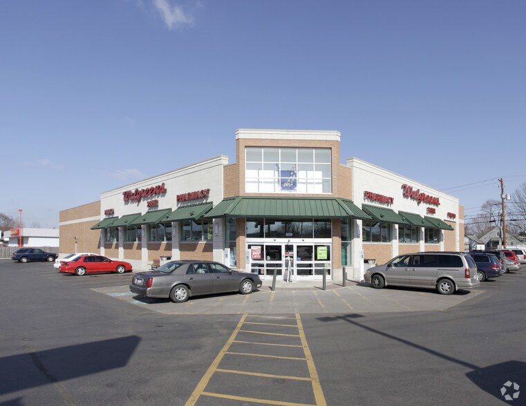 859 E Main St, Lancaster, OH à vendre - Photo principale – Image 1 sur 2