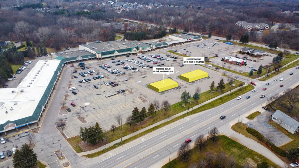 7071-7153 Dixie Hwy, Village of Clarkston, MI à louer - Photo de l’immeuble – Image 3 sur 5