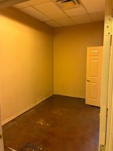4902 E Warner Rd, Phoenix, AZ à louer Photo intérieure– Image 2 sur 4