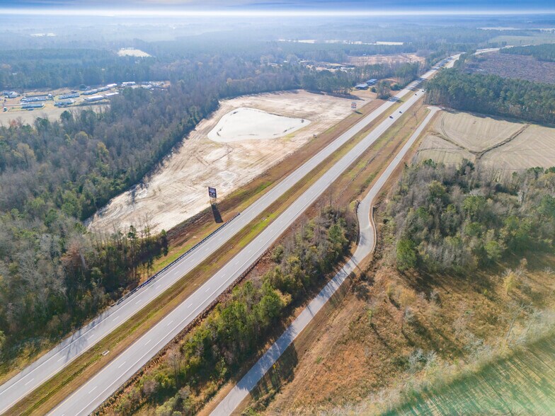 24 +- Acres Maysville Bypass, Maysville, NC à vendre - Aérien – Image 2 sur 8
