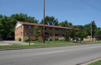 Plus de détails pour 1420-1424 S Pennsylvania Ave, Lansing, MI - Logement à vendre
