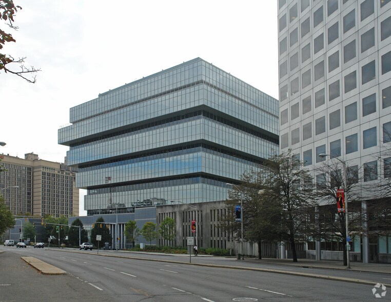 201 Tresser Blvd, Stamford, CT à louer - Photo de l’immeuble – Image 2 sur 9