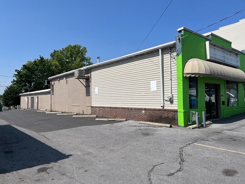 1015 W Washington St, Hagerstown, MD à vendre - Photo de l’immeuble – Image 2 sur 2