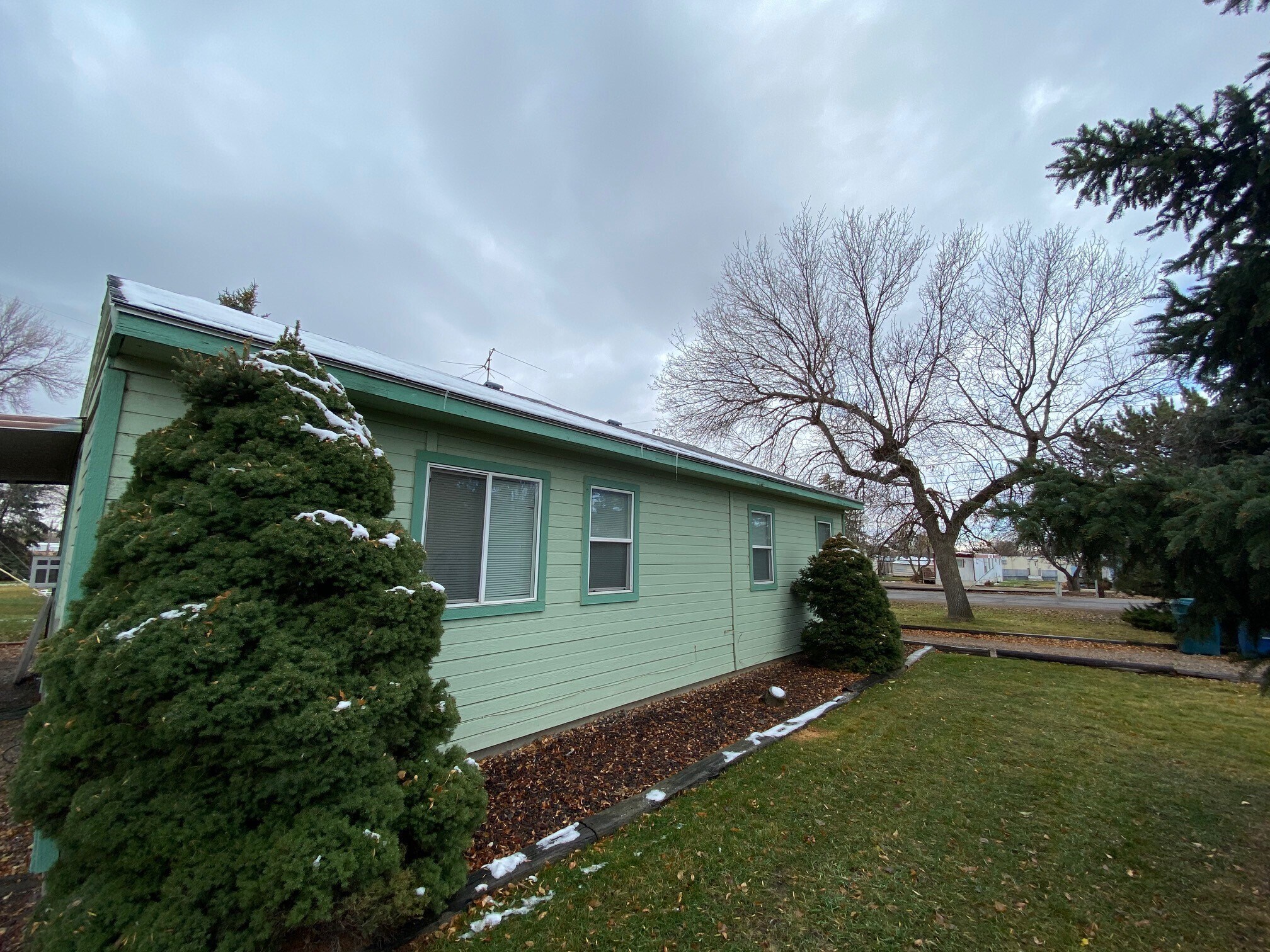 910 E 9th N, Mountain Home, ID à vendre Photo principale– Image 1 sur 8