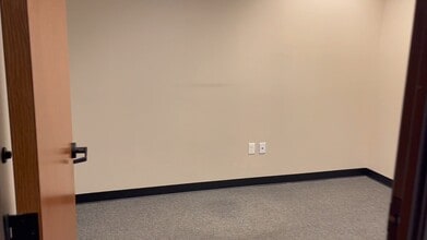 580 Decker Dr, Irving, TX à louer - Vidéo sur l’annonce professionnelle 