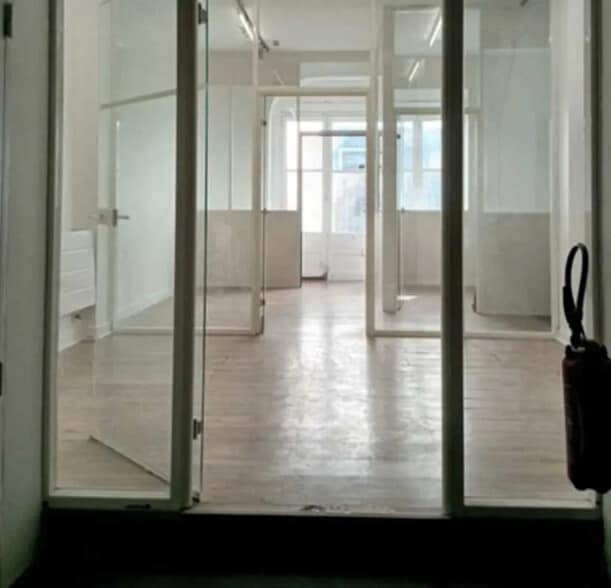 Local commercial dans Paris à louer - Photo intérieure – Image 3 sur 5