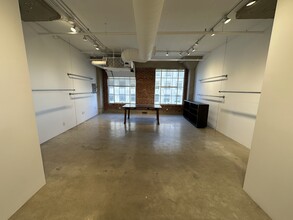 127 E 9th St, Los Angeles, CA à louer Photo intérieure– Image 2 sur 10