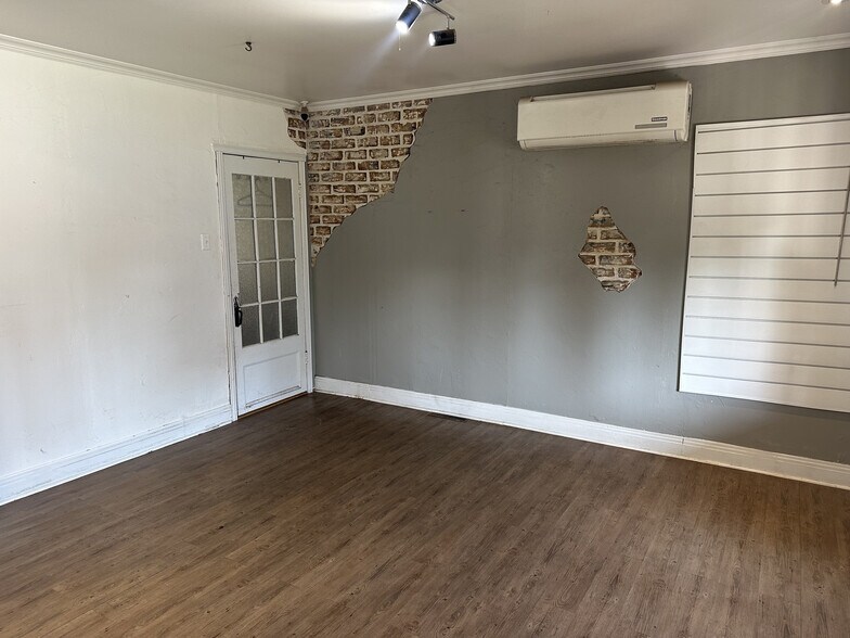 40 Boul Grand, L'Île-Perrot, QC à louer - Photo intérieure – Image 2 sur 8