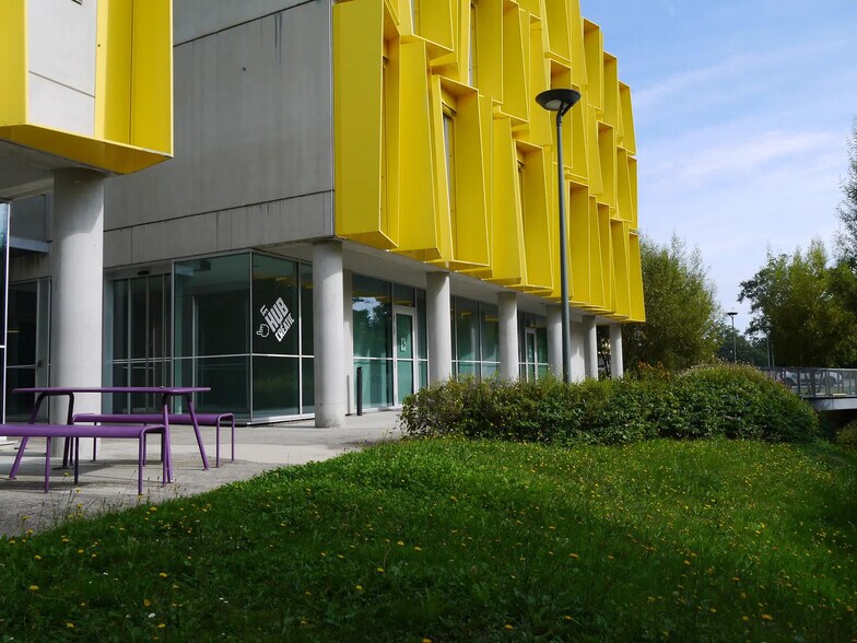 6 Rue Rose Dieng-Kuntz, Nantes à louer - Photo de l’immeuble – Image 3 sur 4