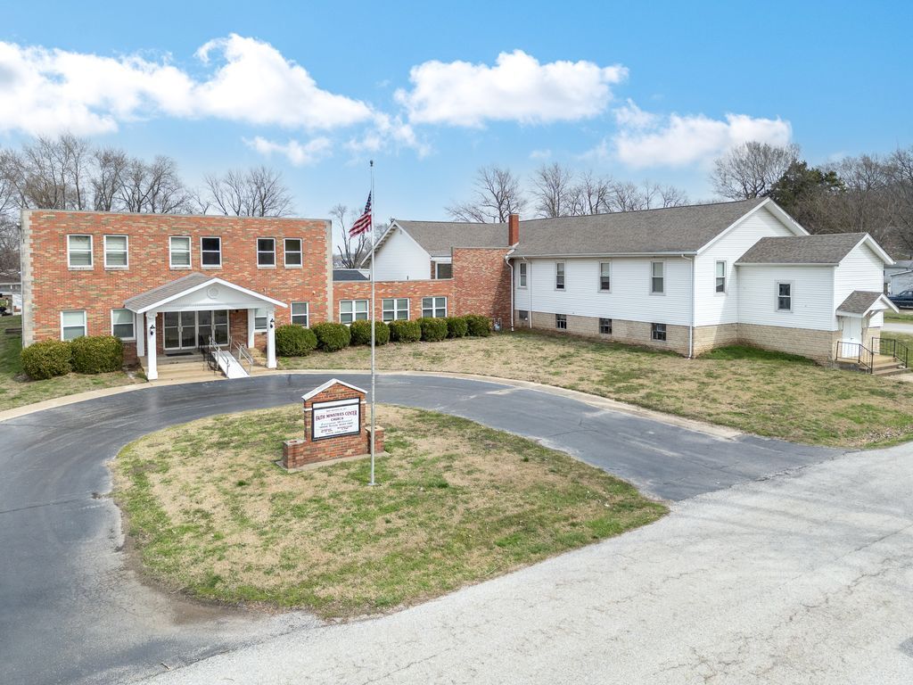 8861 Botanical Ave, Caseyville, IL à vendre Photo principale– Image 1 sur 47