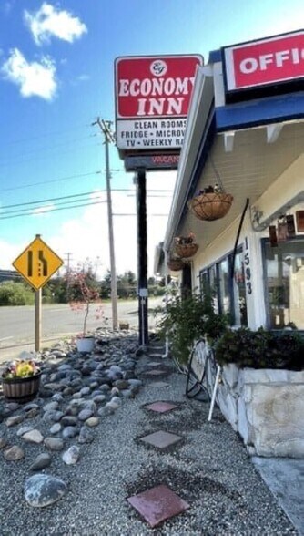 1593 US 101 Hwy, Reedsport, OR à vendre - Photo de l’immeuble – Image 3 sur 14