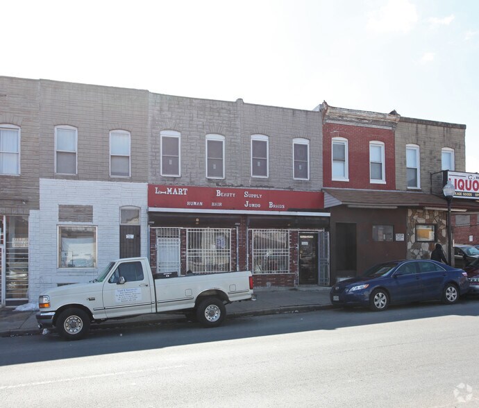 2525 E Monument St, Baltimore, MD à vendre - Photo de l’immeuble – Image 2 sur 13