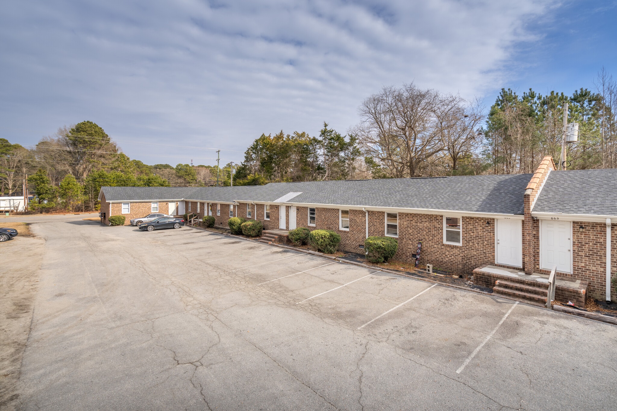 651-677 Kingston Ave, Rocky Mount, NC à vendre Photo principale– Image 1 sur 10