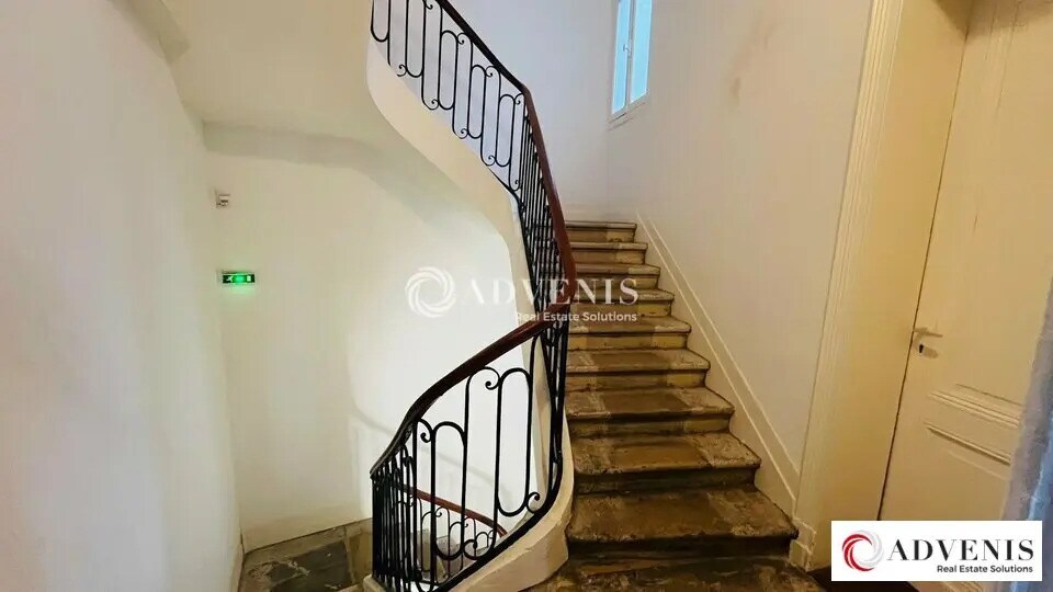 Bureau dans Bordeaux à louer - Photo de l’immeuble – Image 3 sur 7