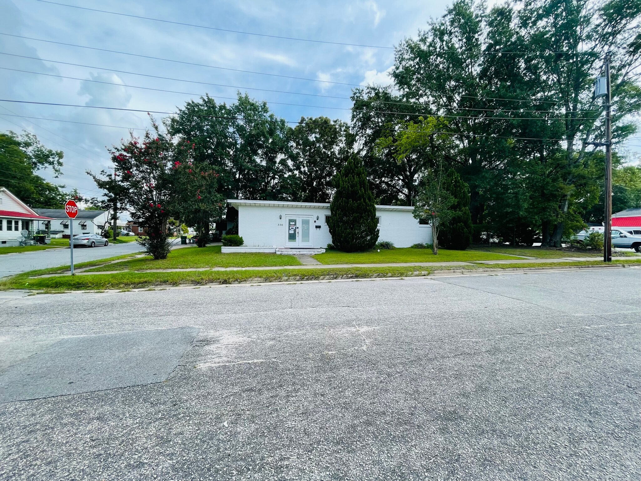300 S Pearl St, Williamston, NC à louer Photo de l’immeuble– Image 1 sur 3