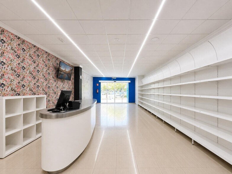 Local commercial dans Carlet, Valencia à louer - Hall d’entrée – Image 1 sur 4