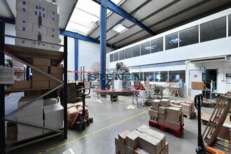 Local d'activités dans Peynier à vendre Photo intérieure– Image 1 sur 4