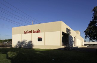 Plus de détails pour 3435 W MacArthur Blvd, Santa Ana, CA - Industriel/Logistique à louer