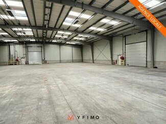 Plus de détails pour Local d'activités à louer